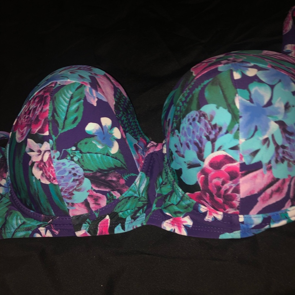 Swimsuits For All bikini top. Size 18. 🆕WT👙